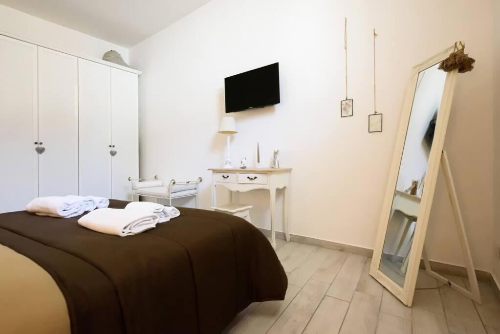 A Due Passi Da Toledo Apartment