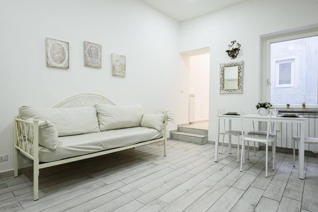 A Due Passi Da Toledo Apartamento